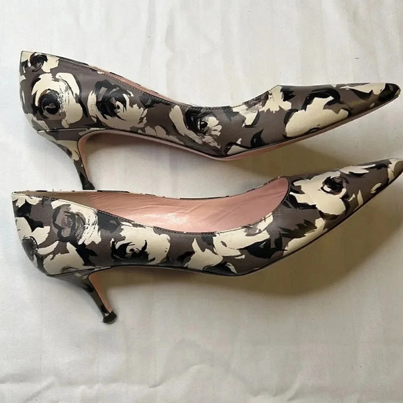 Kate Spade black floral heels size 10b - Picture 2 of 7